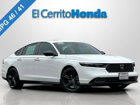 Certified 2025 Honda Accord Sport image 1