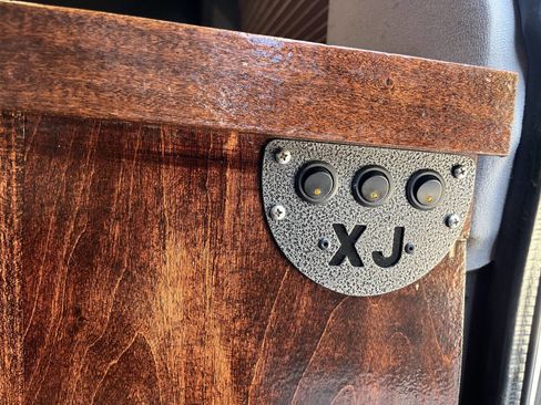 Used 2012 Chevrolet Express 1500 image 45