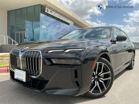 Certified 2023 BMW 740i 740i image 1