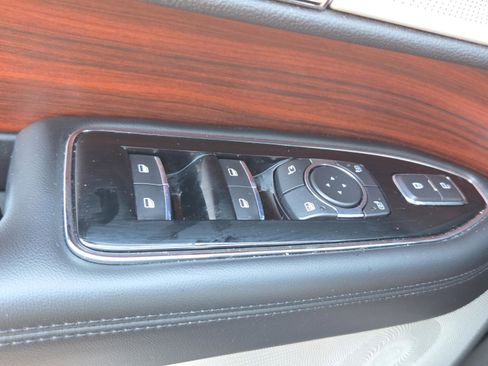 Used 2019 Lincoln Navigator Reserve AWD/4WD image 29