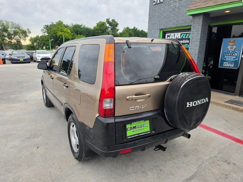 Used 2004 Honda CR-V LX image 10
