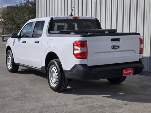 Used 2022 Ford Maverick XL image 11