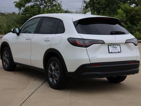 New 2027 Honda HR-V LX image 6