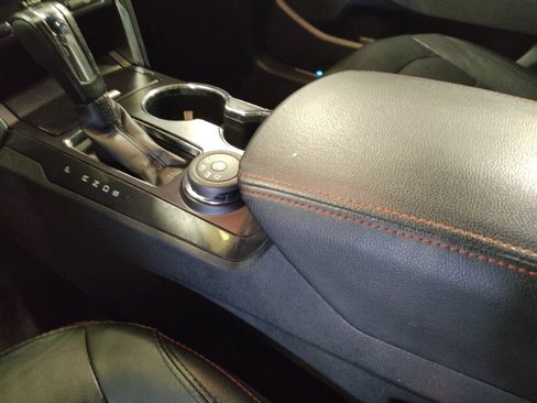 Used 2019 Ford Explorer Sport image 26