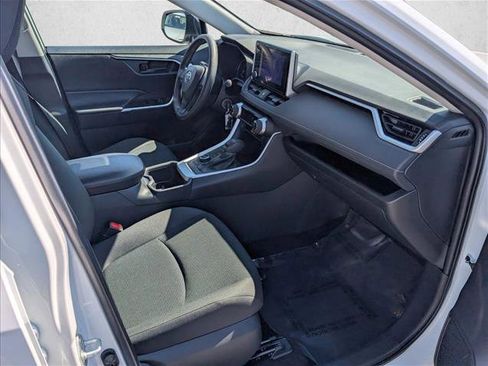 Used 2025 Toyota RAV4 LE image 21