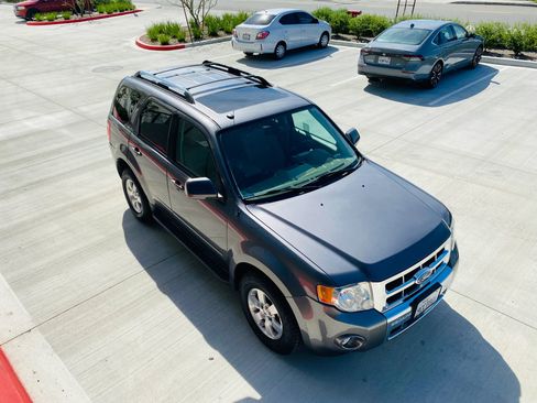 Used 2009 Ford Escape Limited image 12