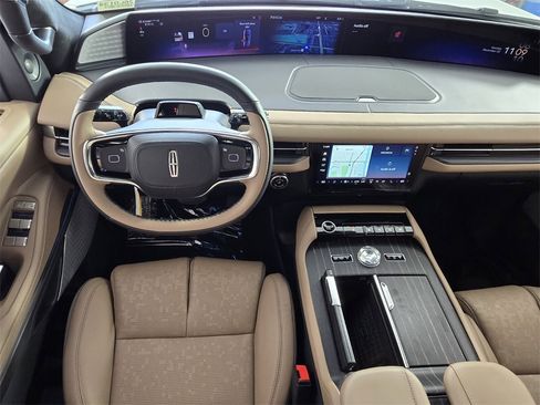 New 2026 Lincoln Navigator L Black Label image 12