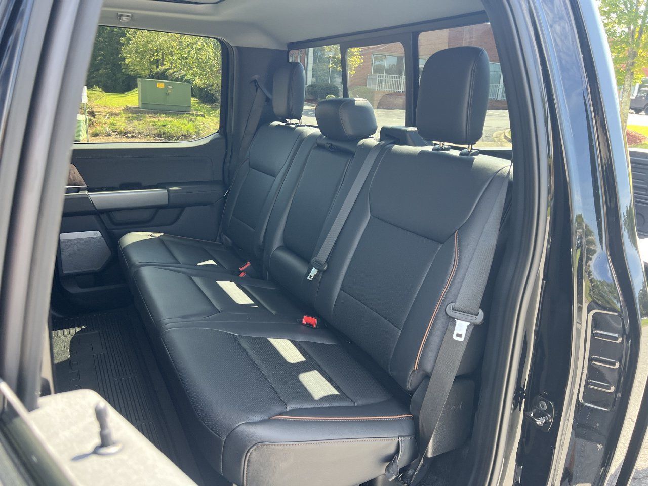 New 2027 Ford F350 Lariat w/ Black Appearance Package AWD/4WD image 20