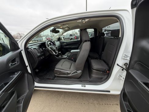 Used 2019 GMC Canyon SLE w/ Trailering Package image 8