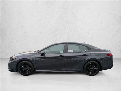 New 2026 Toyota Camry SE image 5