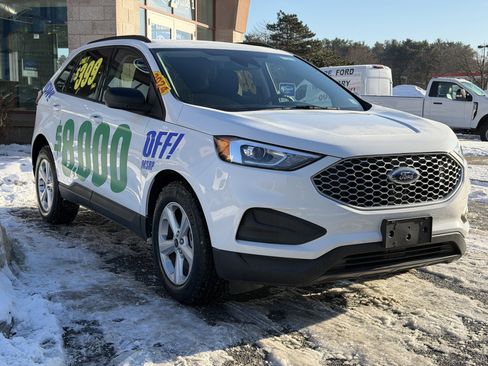 New 2024 Ford Edge SE image 13