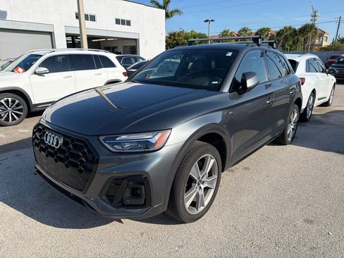 Certified 2025 Audi Q5 2.0T Premium AWD/4WD image 2
