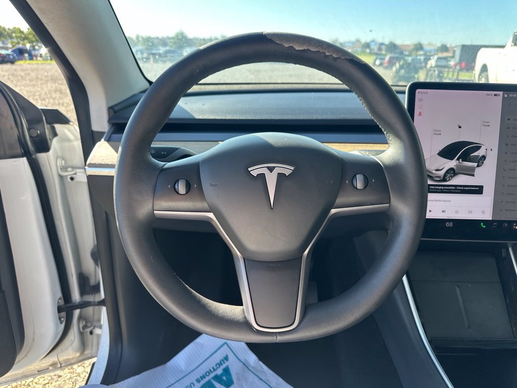 Used 2021 Tesla Model Y Long Range AWD/4WD image 19