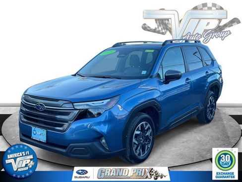 Certified 2025 Subaru Forester Premium image 1