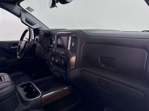 Used 2021 Chevrolet Silverado 1500 High Country w/ Technology Package image 30