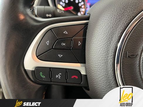 Used 2018 Jeep Compass Latitude w/ Popular Equipment Group AWD/4WD image 16