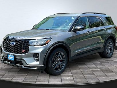 New 2026 Ford Explorer ST w/ Sun And Sound Package