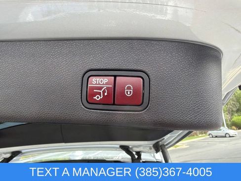 Used 2017 Mercedes-Benz GLS 450 4MATIC image 12