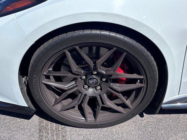 Used 2024 Chevrolet Corvette Z06 RWD image 7