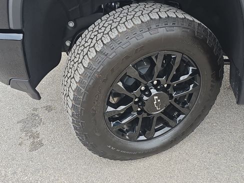 Used 2026 Chevrolet Silverado 2500 LT w/ Trail Boss Package image 29