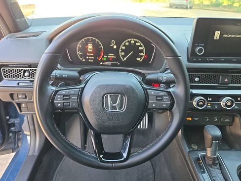 Used 2025 Honda Civic Sport image 17