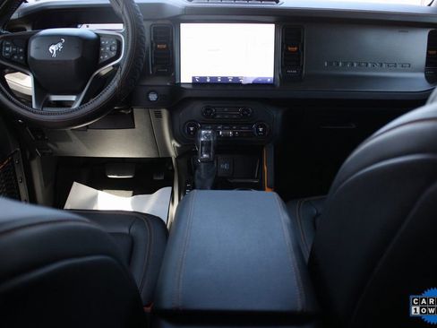 Used 2024 Ford Bronco Badlands image 20