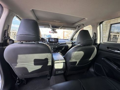 Used 2023 Nissan Altima 2.5 SR w/ SR Premium Package image 8