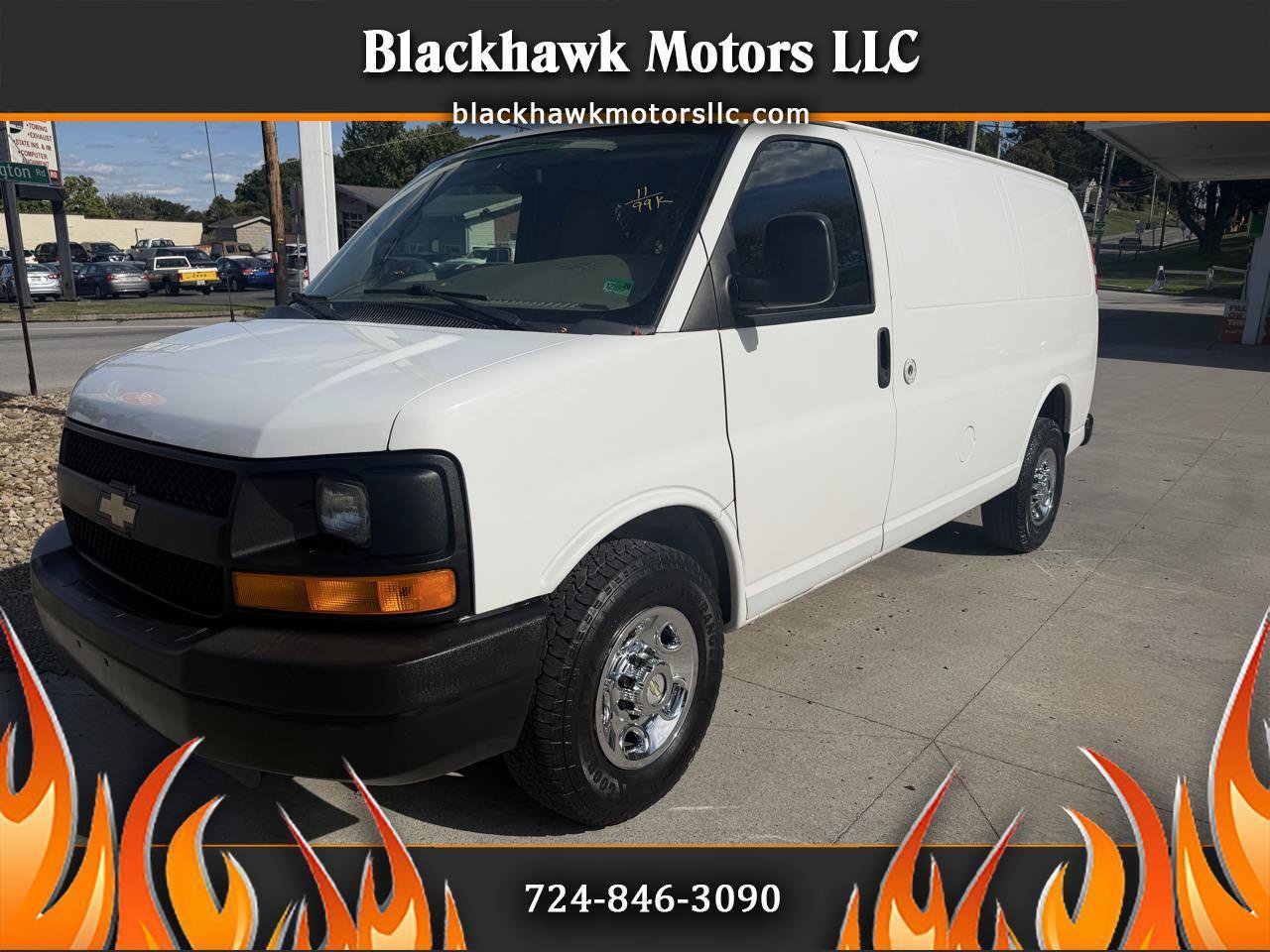 Used 2011 Chevrolet Express 2500 RWD image 1