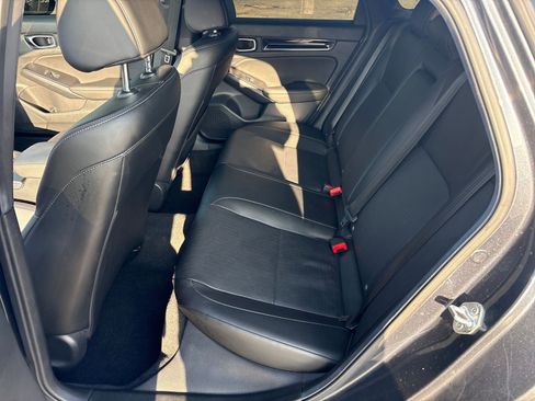 Used 2025 Honda Civic Sport image 25