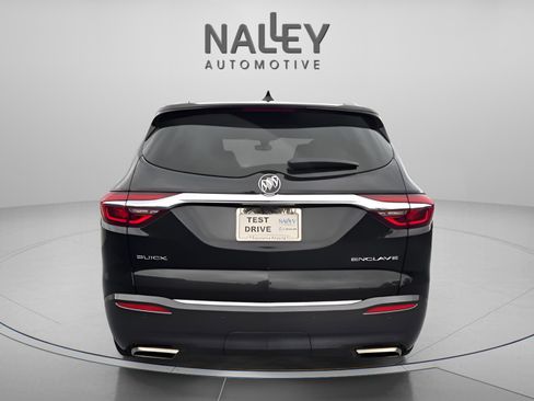 Used 2018 Buick Enclave Avenir w/ Avenir Technology Package image 10