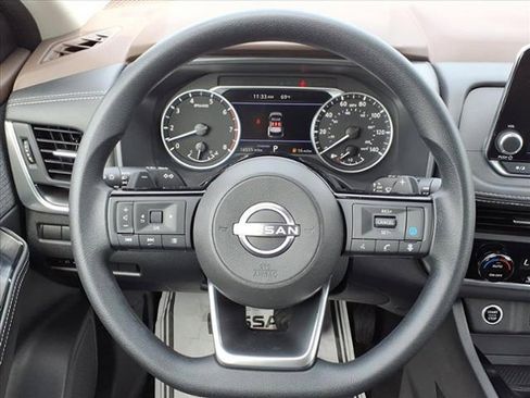 Certified 2023 Nissan Rogue SV image 23