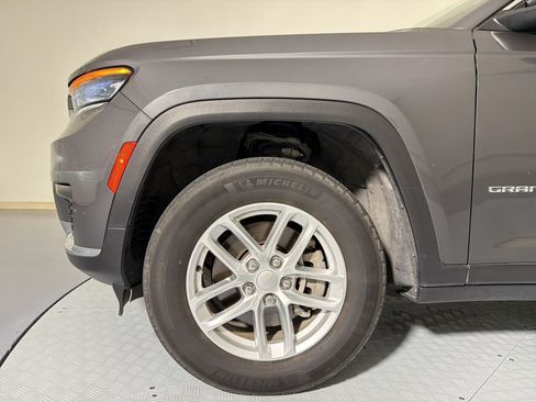 Used 2023 Jeep Grand Cherokee L Laredo w/ Trailer Tow Group (B) AWD/4WD image 11
