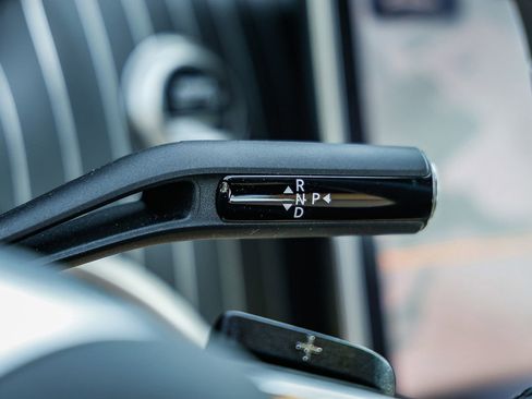 Certified 2025 Mercedes-Benz C 300 Sedan image 20