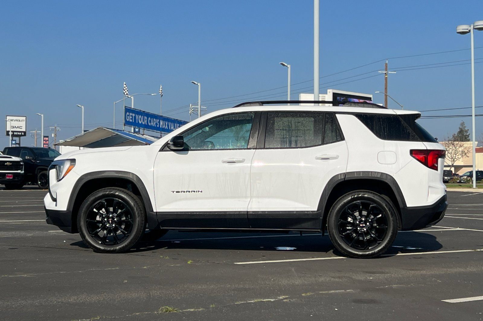 New 2026 GMC Terrain Elevation w/ Elevation Premium Package FWD image 8