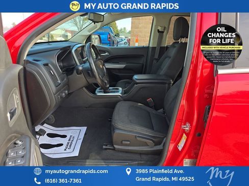 Used 2020 Chevrolet Colorado LT image 9