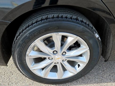 Used 2024 Chevrolet Malibu LT image 33