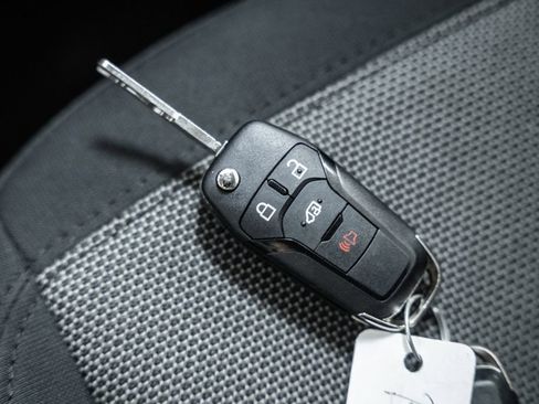 Used 2023 Ford Transit Connect XL image 41