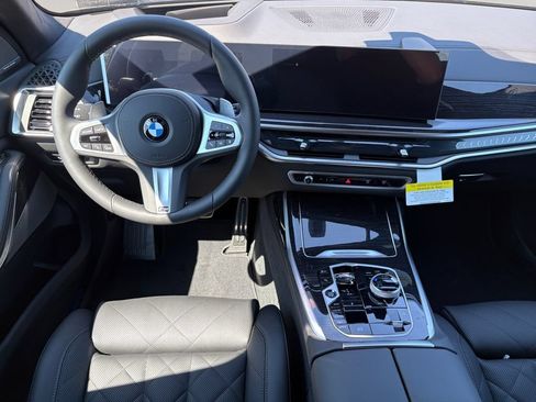 New 2027 BMW X7 xDrive40i w/ M Sport Package AWD/4WD image 10