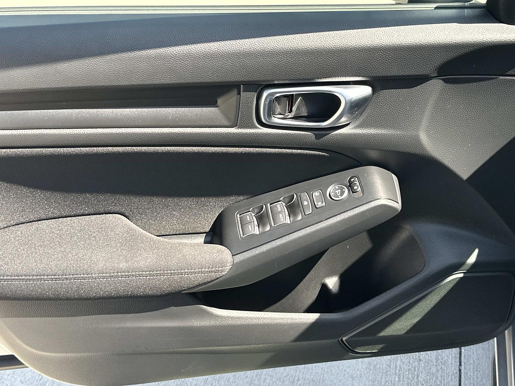 Certified 2025 Honda Civic Sport image 13