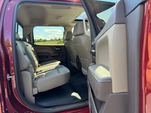 Used 2017 GMC Sierra 1500 SLT AWD/4WD image 24