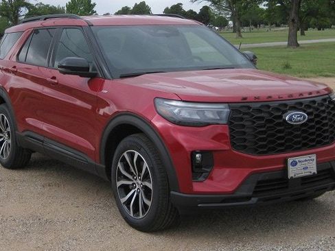 New 2026 Ford Explorer ST-Line AWD/4WD image 7
