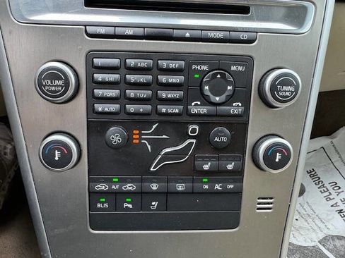 Used 2011 Volvo XC60 3.2 image 46