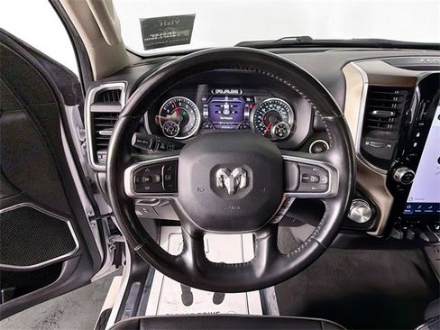 Used 2022 RAM 1500 Laramie image 11