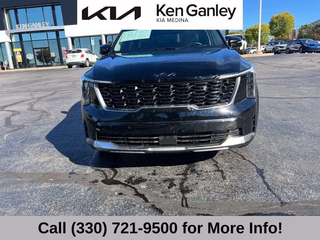 Certified 2024 Kia Sorento S w/ Panoramic Sunroof Package AWD/4WD image 4