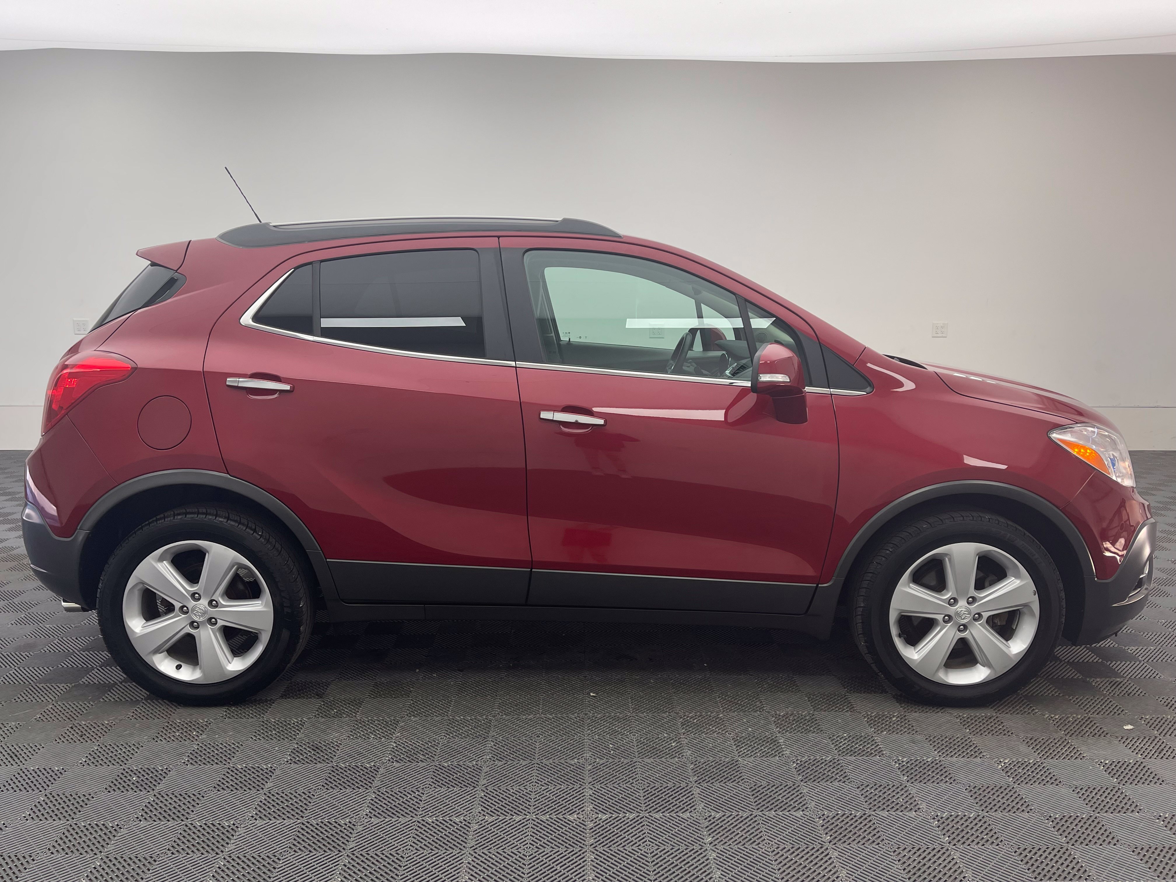Used 2016 Buick Encore Leather FWD image 7