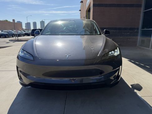 Used 2024 Tesla Model 3 Performance image 10