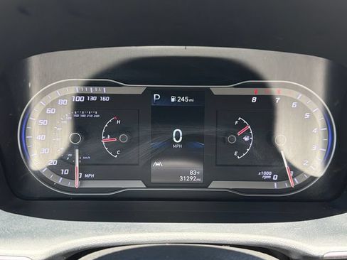 Used 2023 Hyundai Santa Cruz SEL AWD/4WD image 11