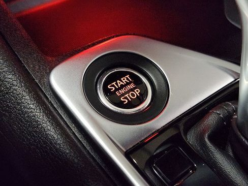 Used 2023 Nissan Sentra SV FWD image 31