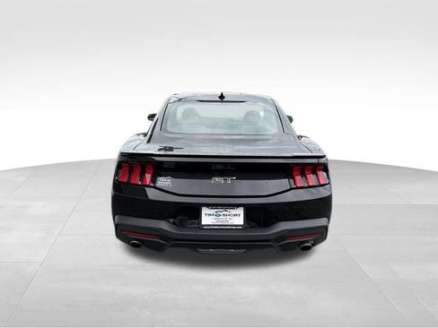 Used 2024 Ford Mustang GT Premium image 5