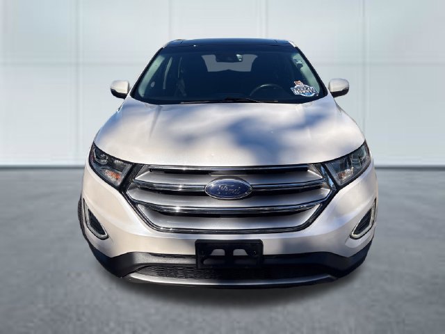 Used 2018 Ford Edge SEL w/ Equipment Group 201A AWD/4WD image 6